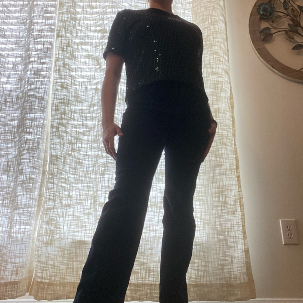 THML cropped sequin top - Picture 6 of 6